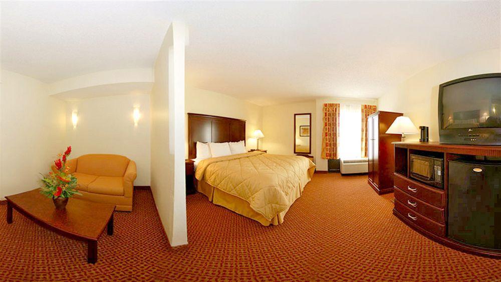 Comfort Inn Birmingham Homewood Esterno foto