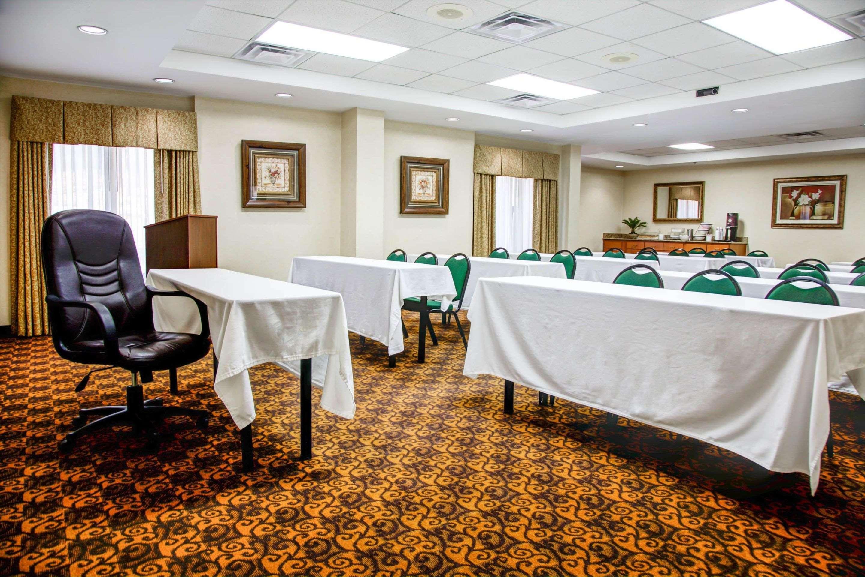 Comfort Inn Birmingham Homewood Esterno foto