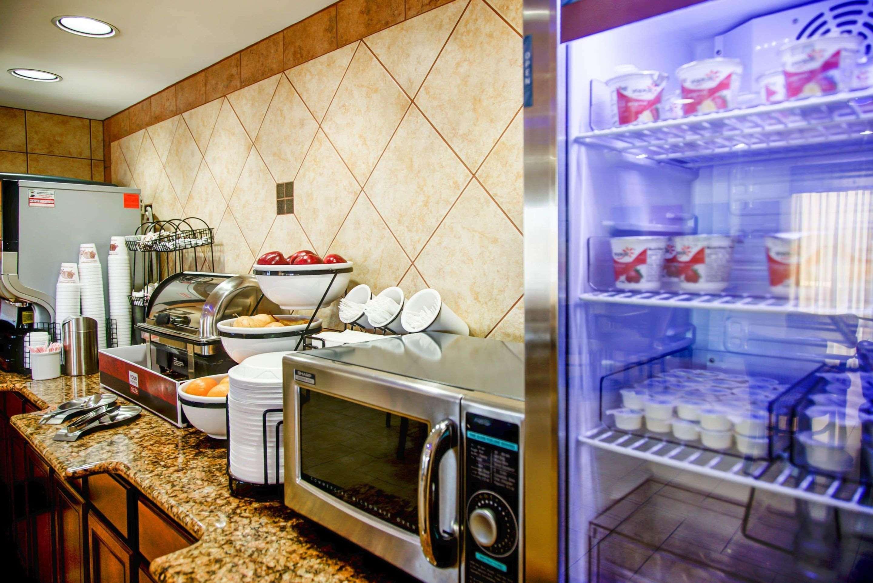 Comfort Inn Birmingham Homewood Esterno foto