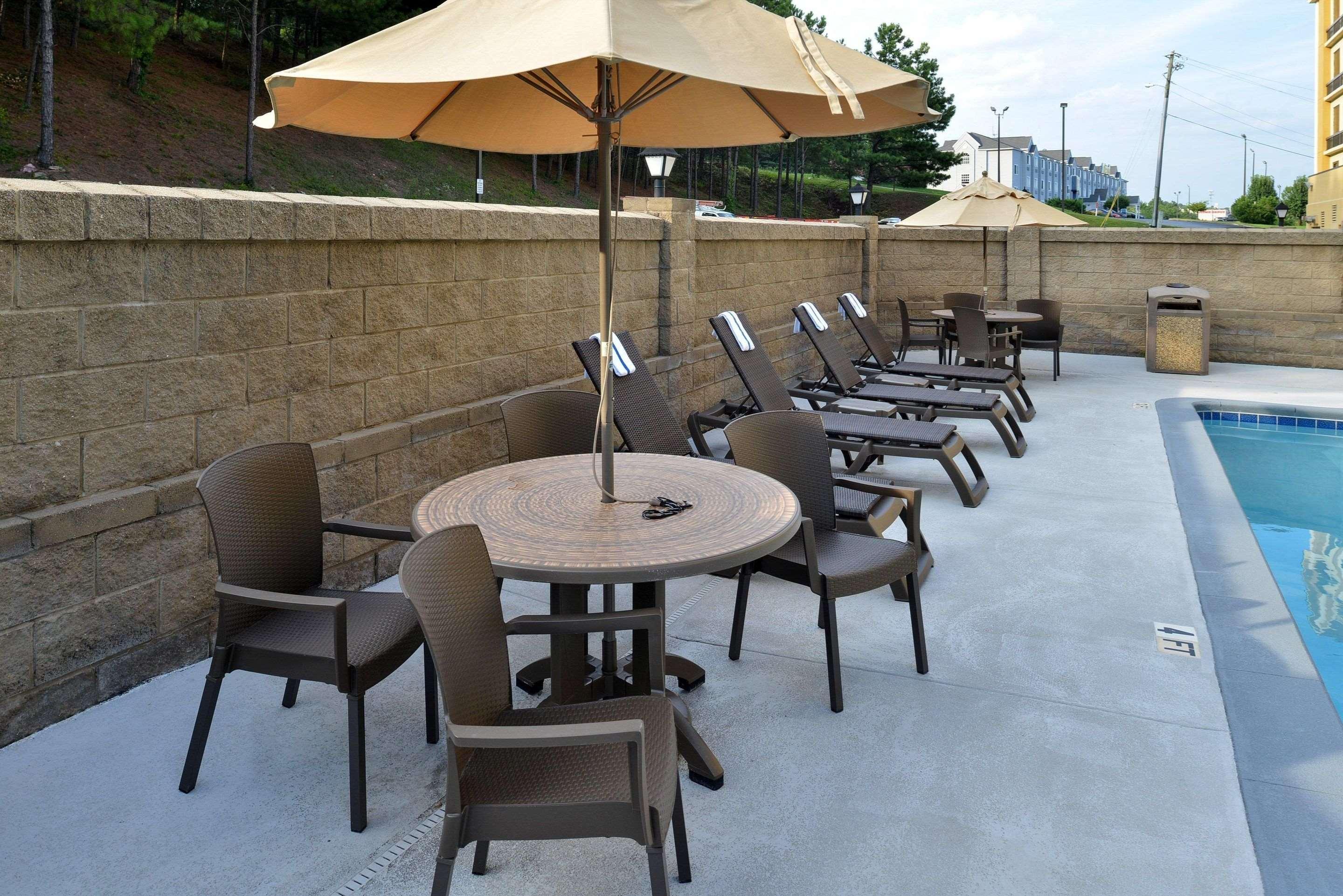 Comfort Inn Birmingham Homewood Esterno foto